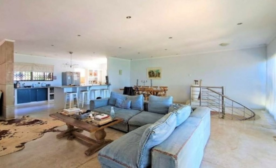 4 Bedroom Property for Sale in St Michaels On Sea KwaZulu-Natal