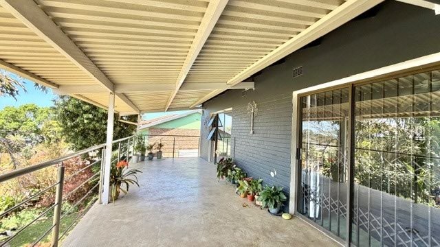 4 Bedroom Property for Sale in St Michaels On Sea KwaZulu-Natal
