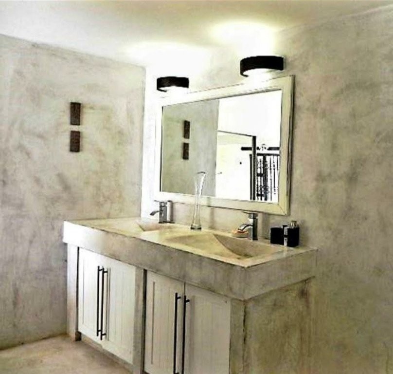 4 Bedroom Property for Sale in St Michaels On Sea KwaZulu-Natal