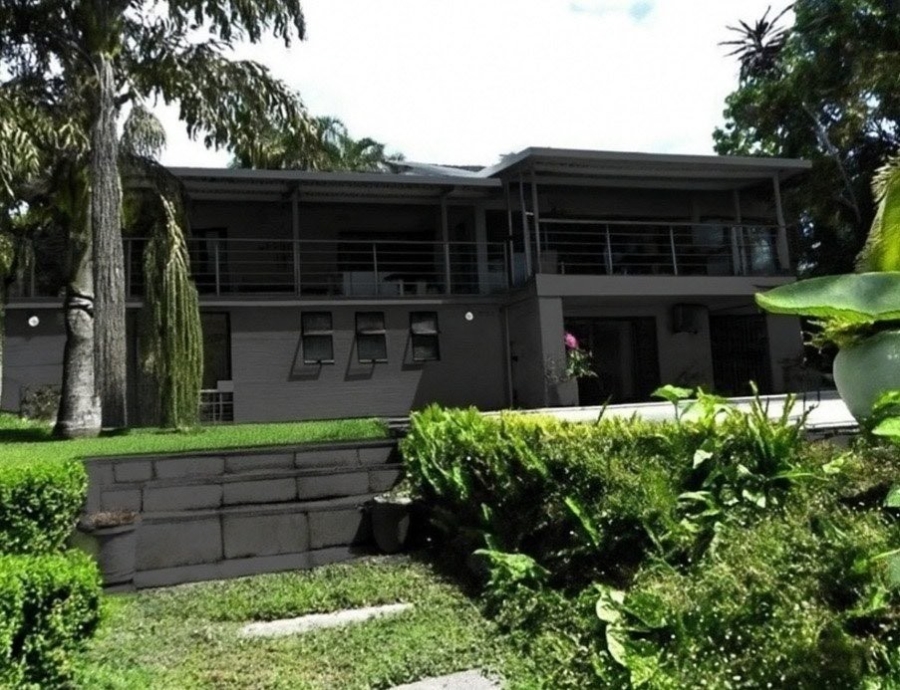 4 Bedroom Property for Sale in St Michaels On Sea KwaZulu-Natal