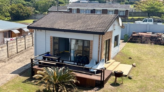 5 Bedroom Property for Sale in Uvongo KwaZulu-Natal