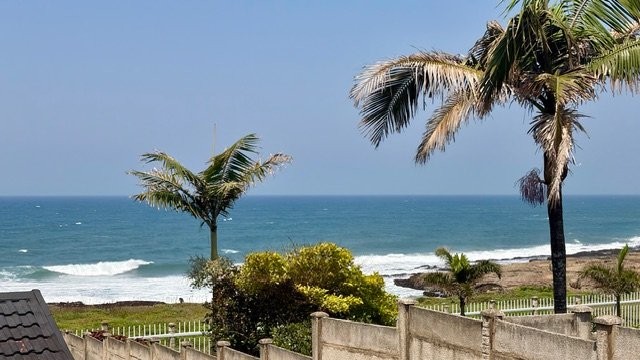 5 Bedroom Property for Sale in Uvongo KwaZulu-Natal