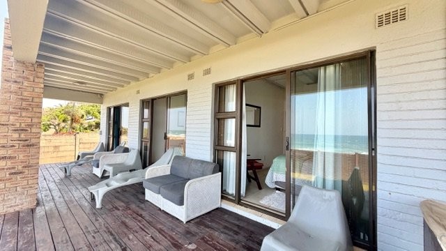 5 Bedroom Property for Sale in Uvongo KwaZulu-Natal