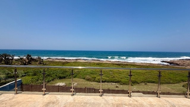5 Bedroom Property for Sale in Uvongo KwaZulu-Natal