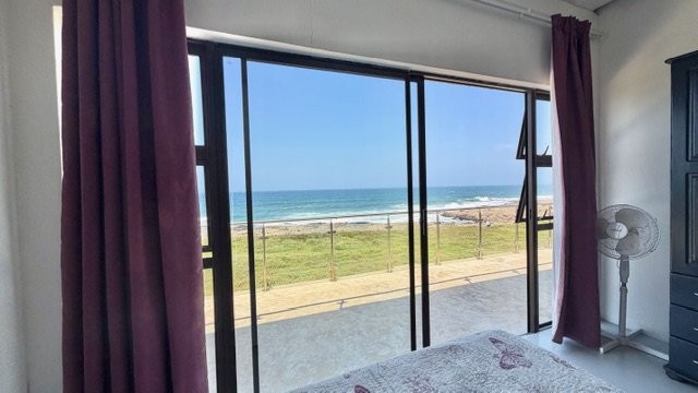 5 Bedroom Property for Sale in Uvongo KwaZulu-Natal