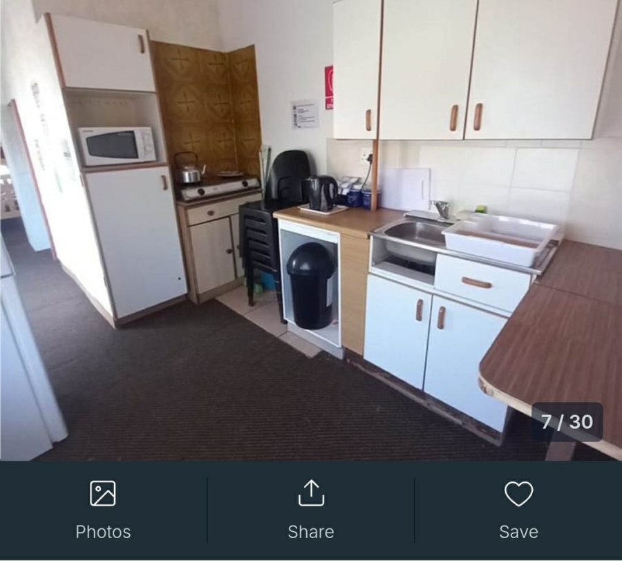 9 Bedroom Property for Sale in Uvongo Beach KwaZulu-Natal