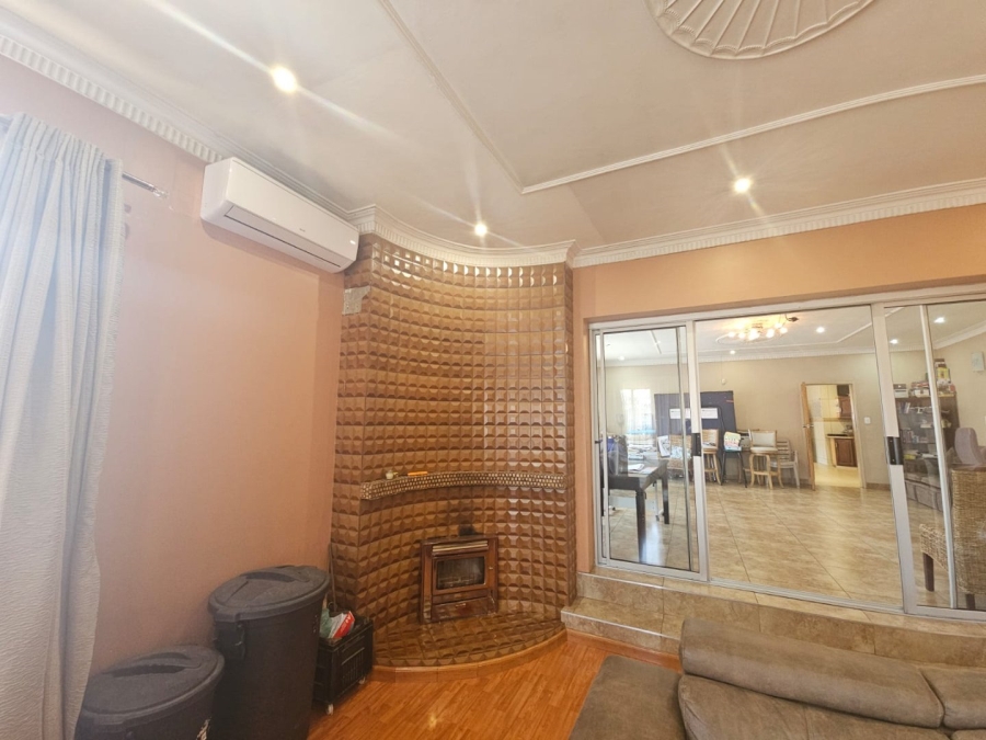 3 Bedroom Property for Sale in Paradise KwaZulu-Natal