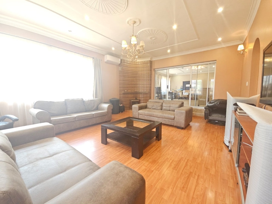 3 Bedroom Property for Sale in Paradise KwaZulu-Natal