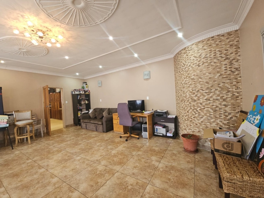 3 Bedroom Property for Sale in Paradise KwaZulu-Natal