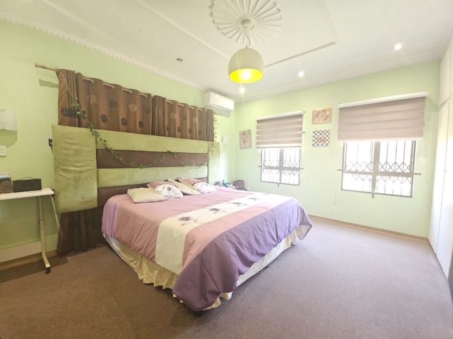 3 Bedroom Property for Sale in Paradise KwaZulu-Natal
