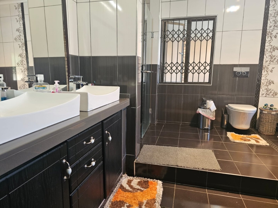 3 Bedroom Property for Sale in Paradise KwaZulu-Natal
