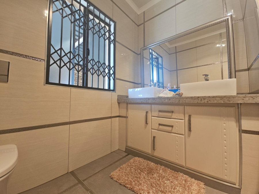 3 Bedroom Property for Sale in Paradise KwaZulu-Natal