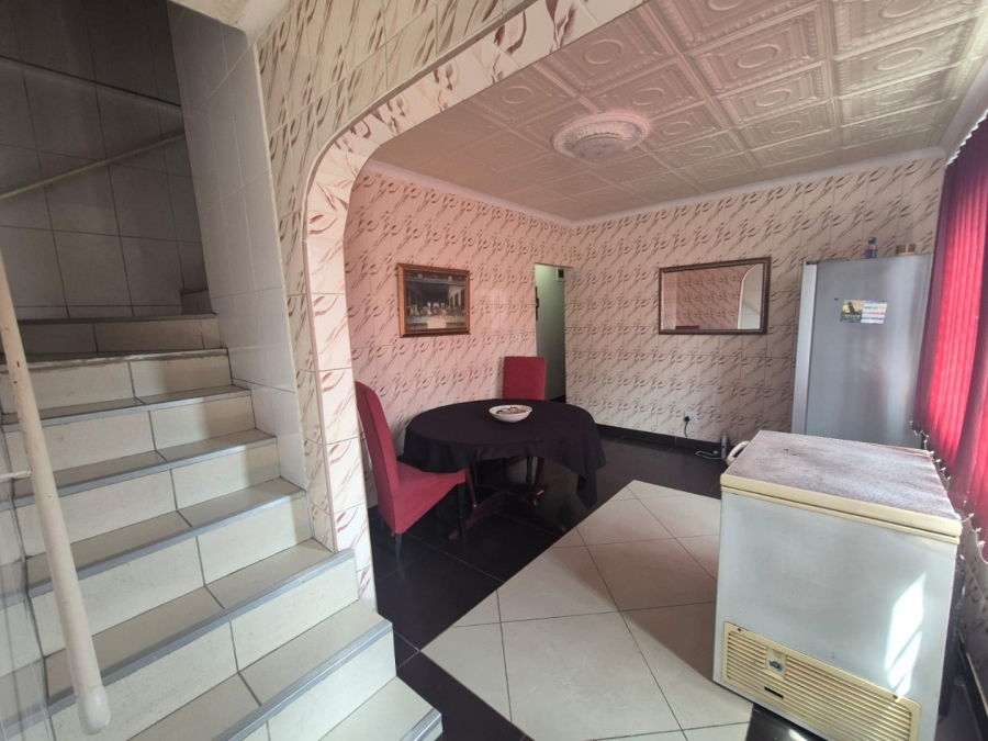  Bedroom Property for Sale in Merebank East KwaZulu-Natal