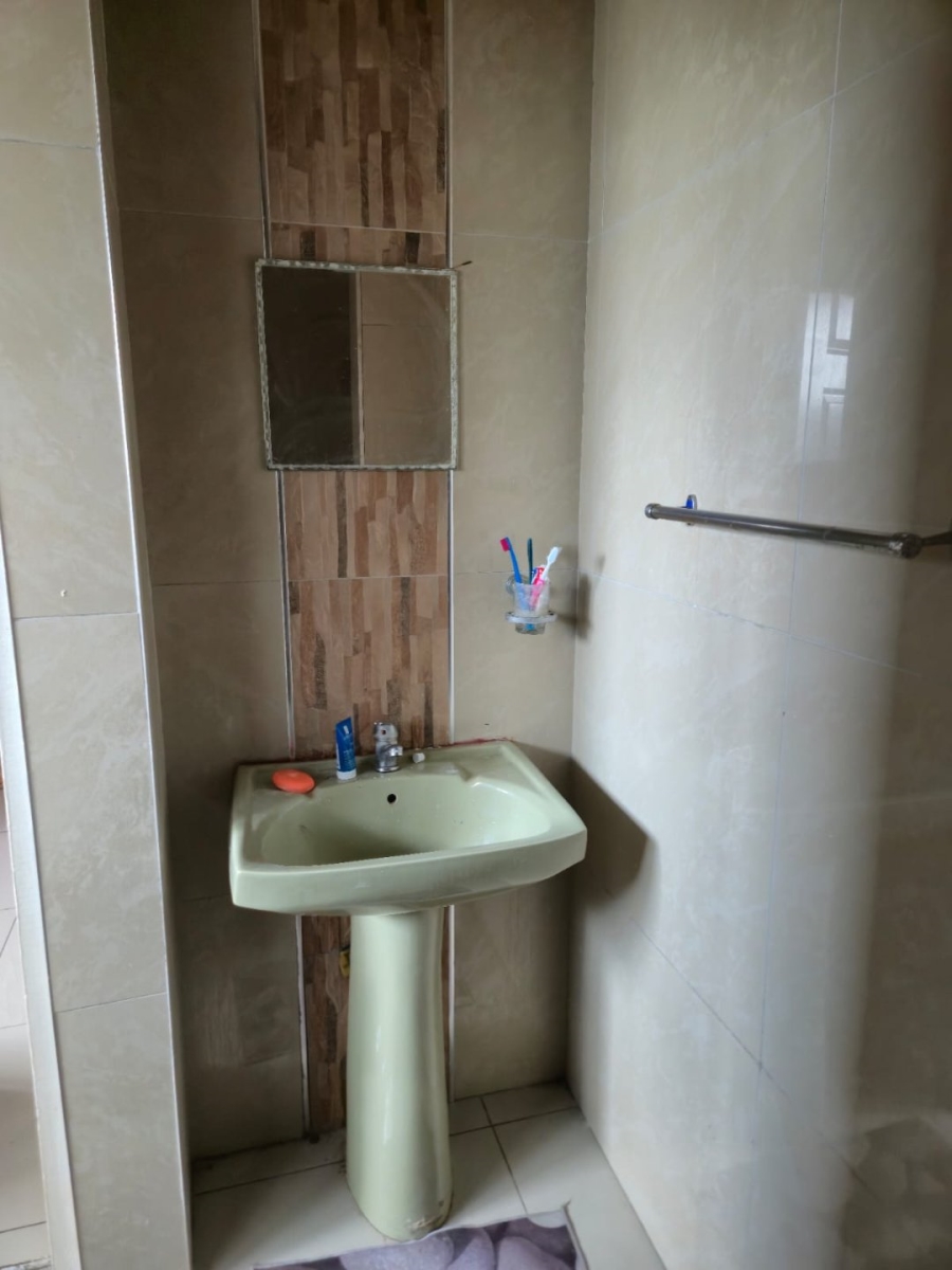  Bedroom Property for Sale in Merebank East KwaZulu-Natal