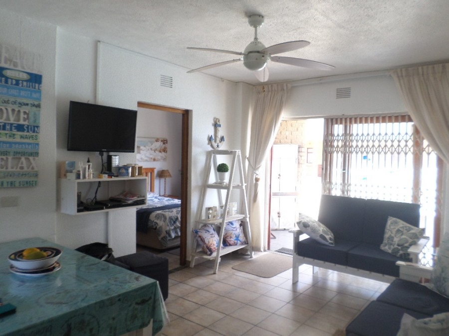 2 Bedroom Property for Sale in Uvongo Beach KwaZulu-Natal