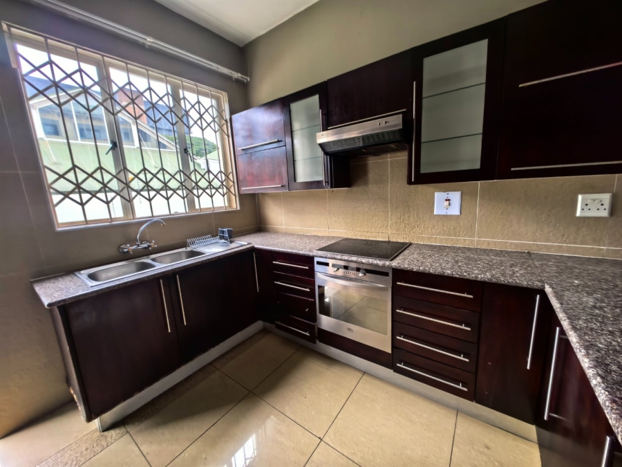 To Let 2 Bedroom Property for Rent in Windermere KwaZulu-Natal