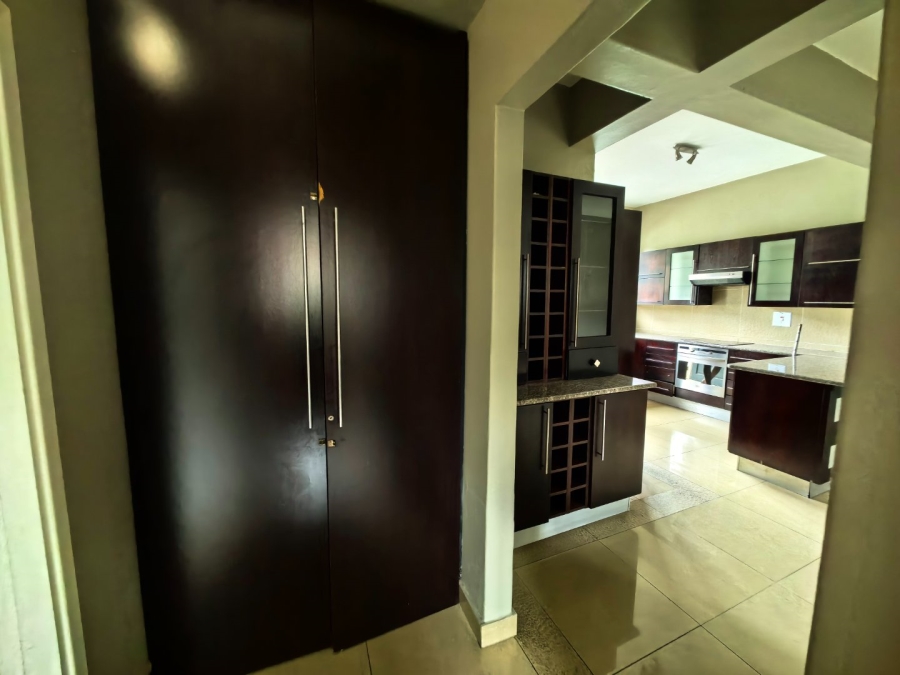 To Let 2 Bedroom Property for Rent in Windermere KwaZulu-Natal