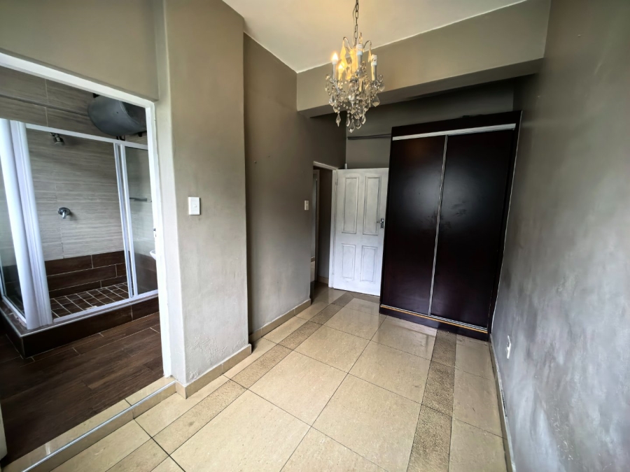 To Let 2 Bedroom Property for Rent in Windermere KwaZulu-Natal