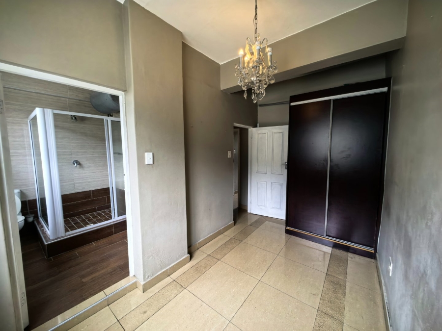 To Let 2 Bedroom Property for Rent in Windermere KwaZulu-Natal