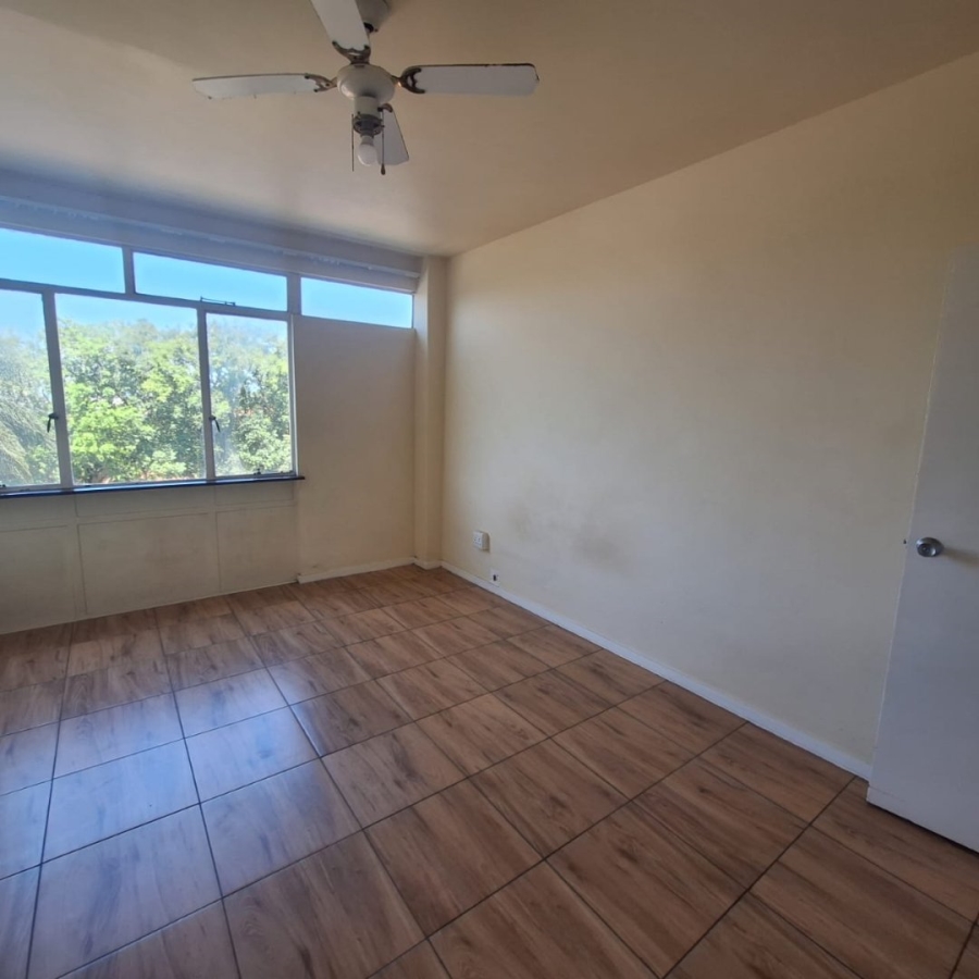To Let 1 Bedroom Property for Rent in Essenwood KwaZulu-Natal