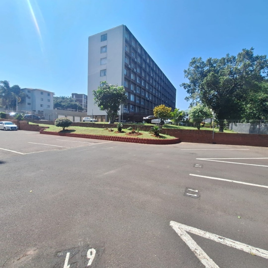 To Let 1 Bedroom Property for Rent in Essenwood KwaZulu-Natal