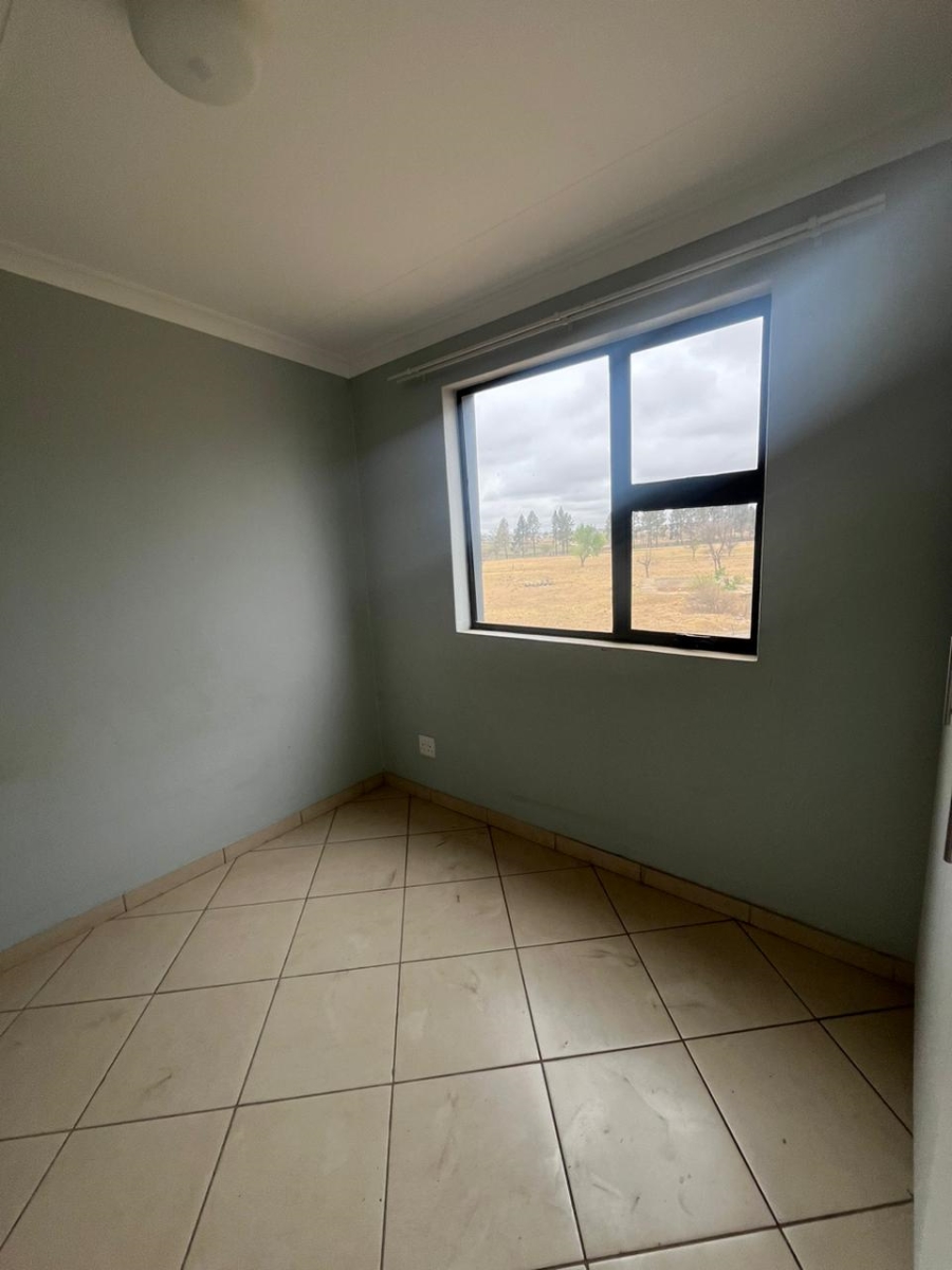 To Let  Bedroom Property for Rent in Madadeni J KwaZulu-Natal