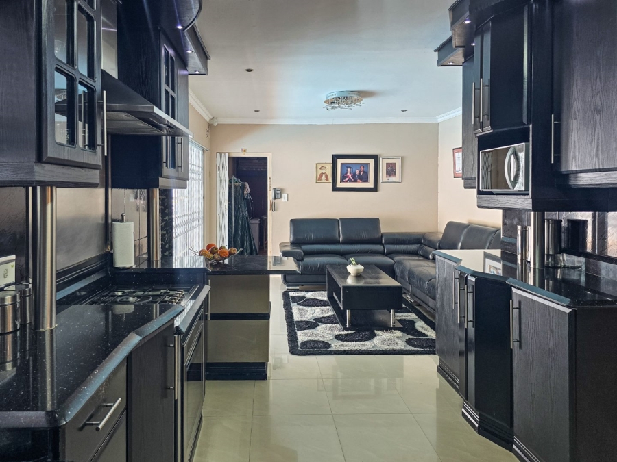 3 Bedroom Property for Sale in Oslo Beach KwaZulu-Natal