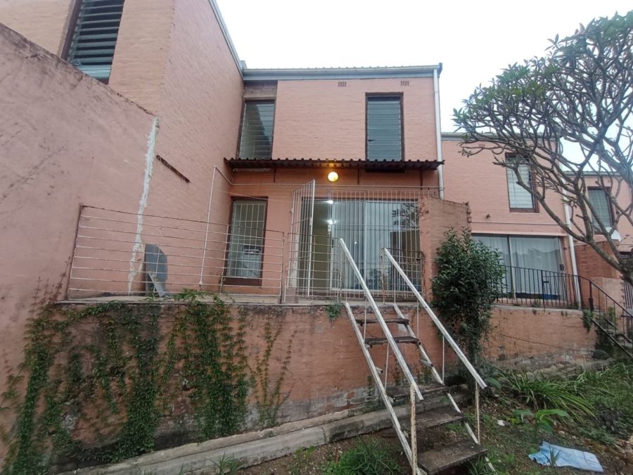 2 Bedroom Property for Sale in Prestbury KwaZulu-Natal