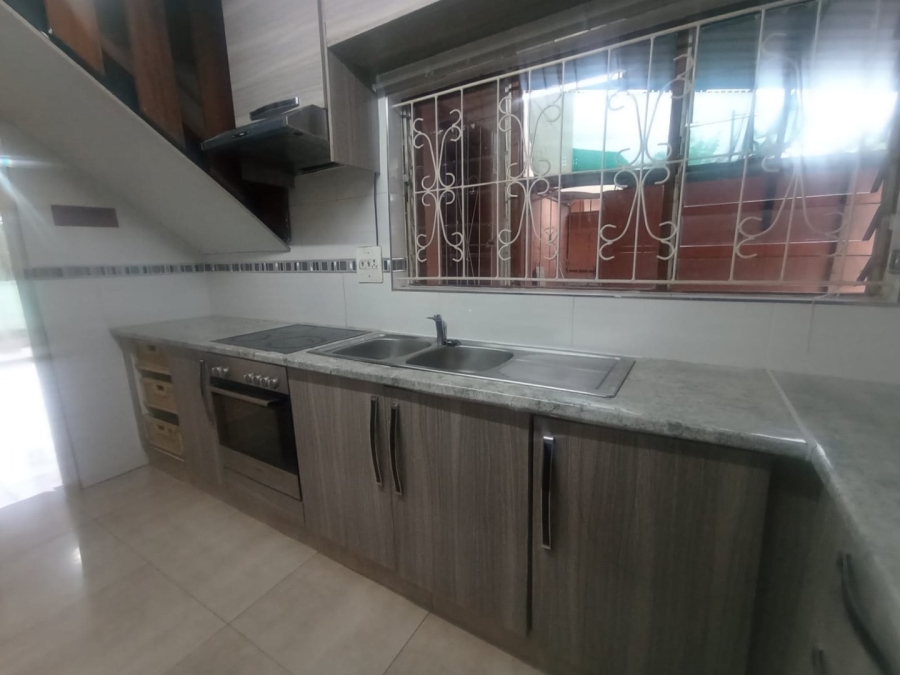 2 Bedroom Property for Sale in Prestbury KwaZulu-Natal