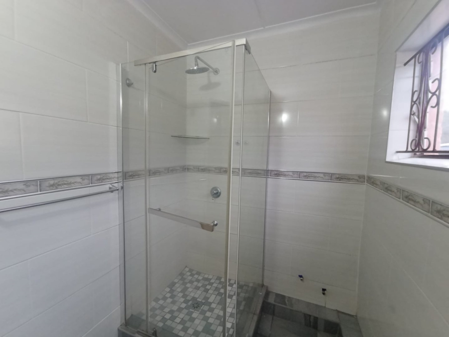 2 Bedroom Property for Sale in Prestbury KwaZulu-Natal