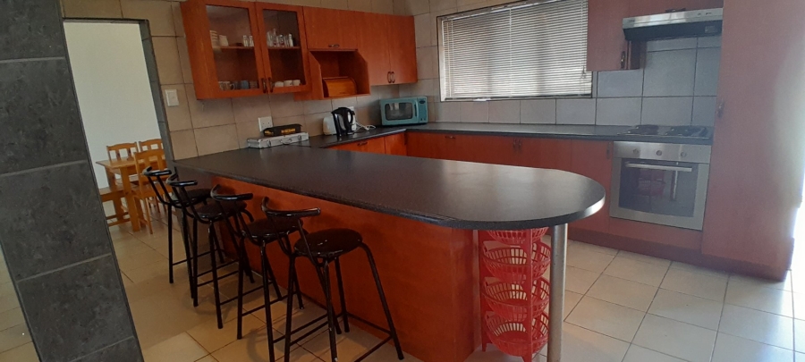 6 Bedroom Property for Sale in Ramsgate KwaZulu-Natal