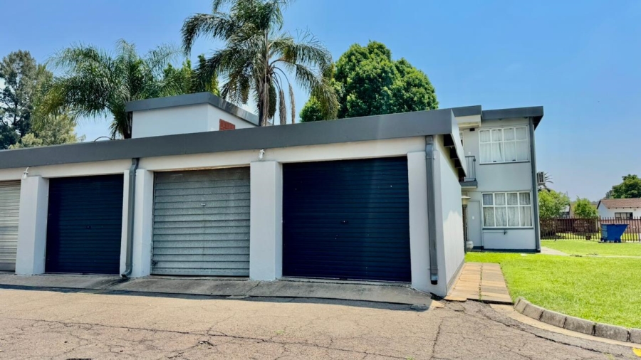 3 Bedroom Property for Sale in Barry Hertzog Park KwaZulu-Natal