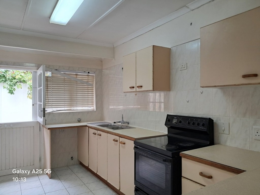 4 Bedroom Property for Sale in Umtentweni KwaZulu-Natal