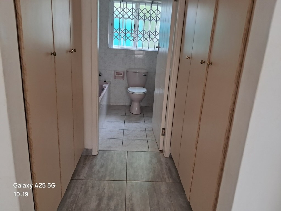 4 Bedroom Property for Sale in Umtentweni KwaZulu-Natal