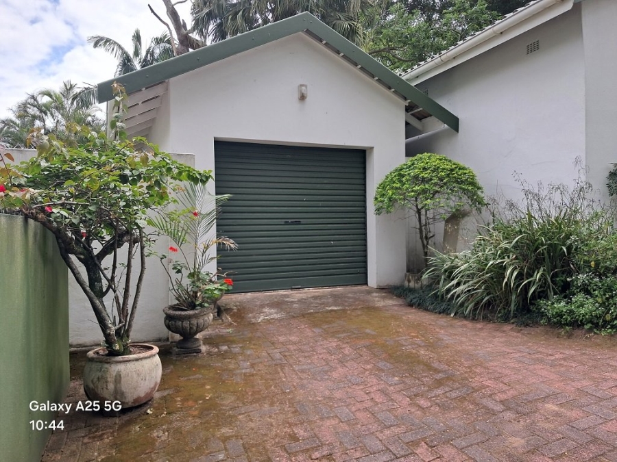 4 Bedroom Property for Sale in Umtentweni KwaZulu-Natal