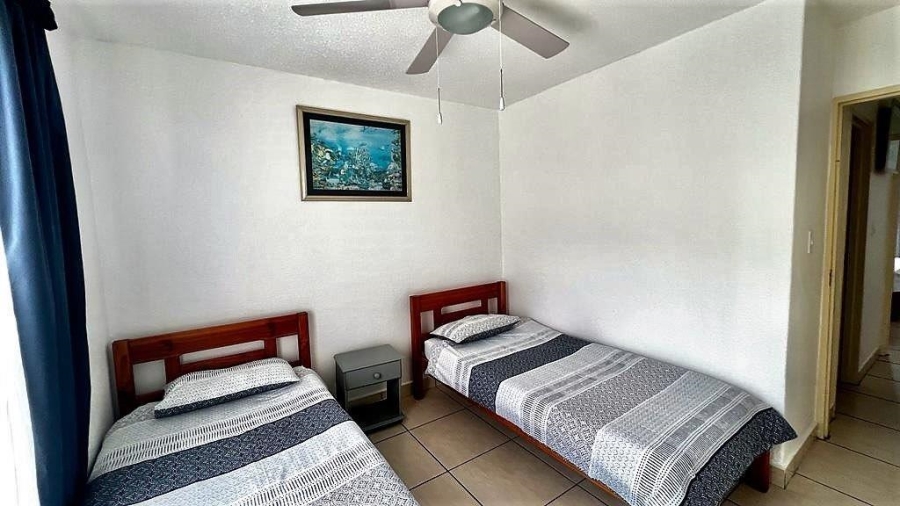 2 Bedroom Property for Sale in Uvongo KwaZulu-Natal