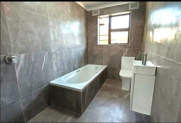 To Let 3 Bedroom Property for Rent in Bisley KwaZulu-Natal