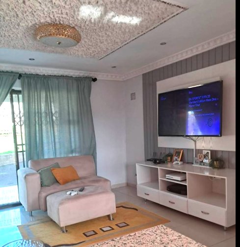 To Let 3 Bedroom Property for Rent in Cleland KwaZulu-Natal