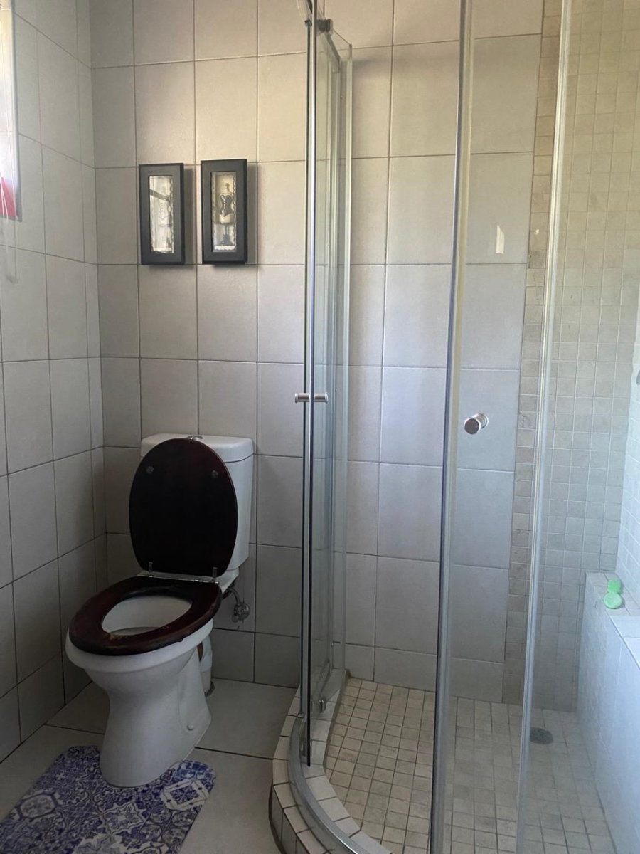 4 Bedroom Property for Sale in Montrose KwaZulu-Natal