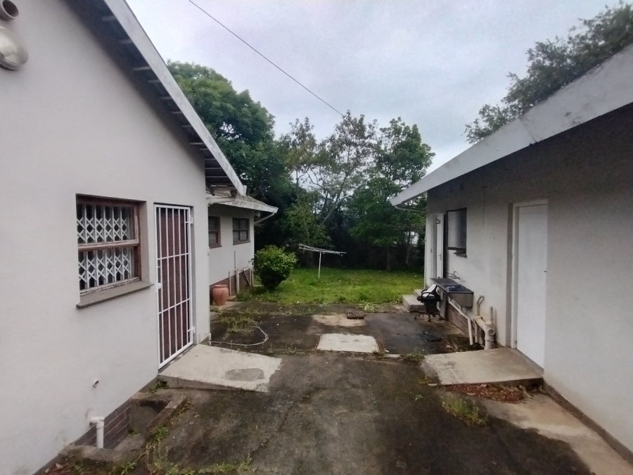 3 Bedroom Property for Sale in Uvongo KwaZulu-Natal