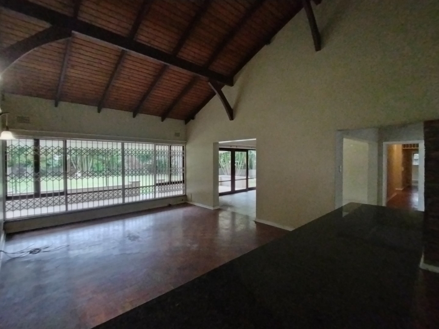 3 Bedroom Property for Sale in Uvongo KwaZulu-Natal