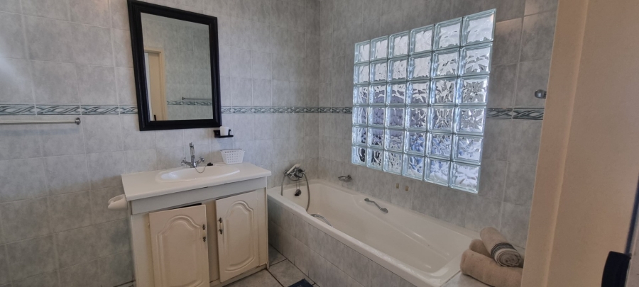 3 Bedroom Property for Sale in Margate KwaZulu-Natal