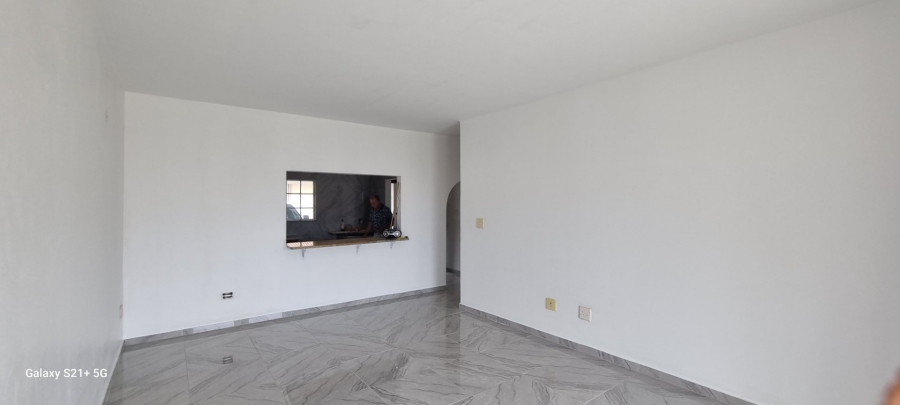 2 Bedroom Property for Sale in Margate KwaZulu-Natal