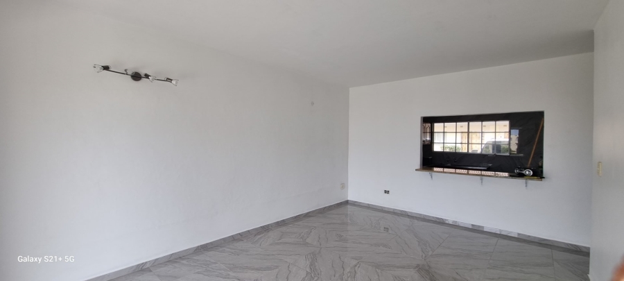 2 Bedroom Property for Sale in Margate KwaZulu-Natal