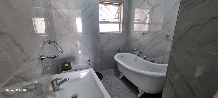 2 Bedroom Property for Sale in Margate KwaZulu-Natal
