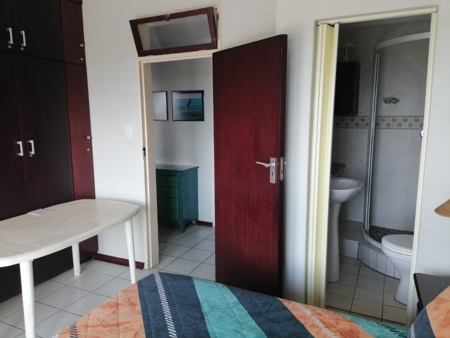 2 Bedroom Property for Sale in Uvongo KwaZulu-Natal