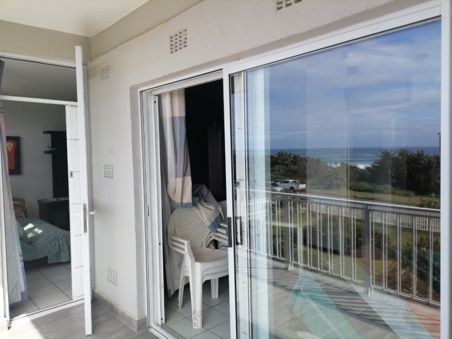 2 Bedroom Property for Sale in Uvongo KwaZulu-Natal
