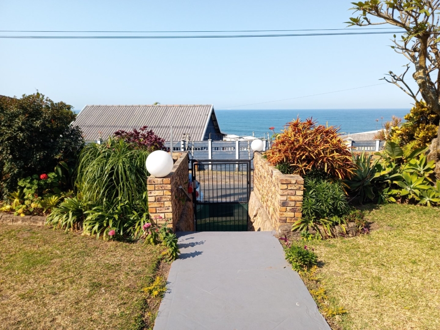5 Bedroom Property for Sale in Lawrence Rocks KwaZulu-Natal