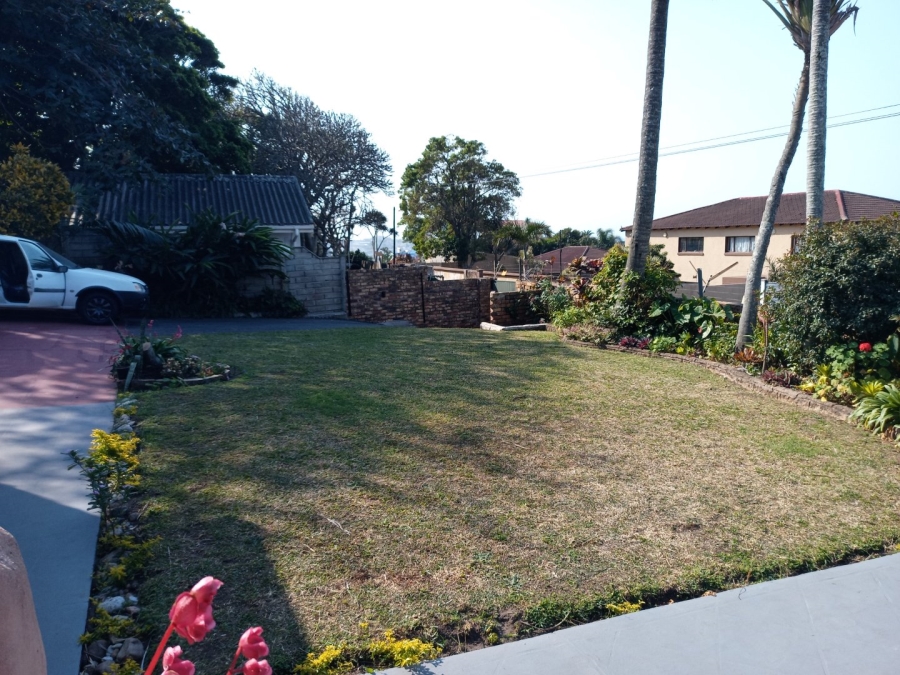 5 Bedroom Property for Sale in Lawrence Rocks KwaZulu-Natal