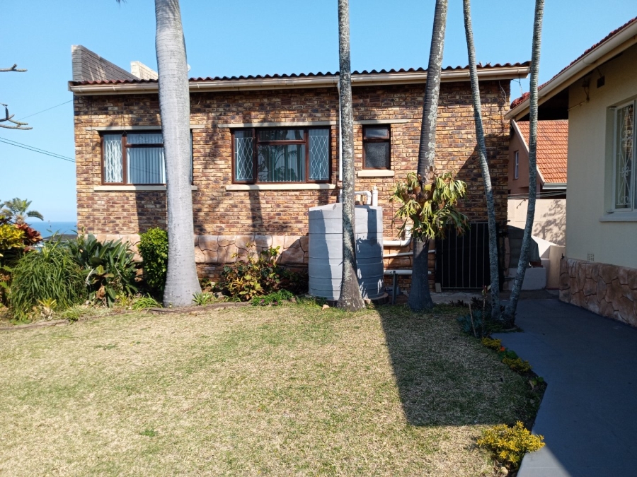 5 Bedroom Property for Sale in Lawrence Rocks KwaZulu-Natal